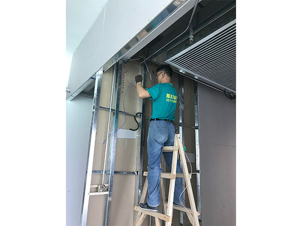 新工裝到了，得到裝修工人一致好評(píng)