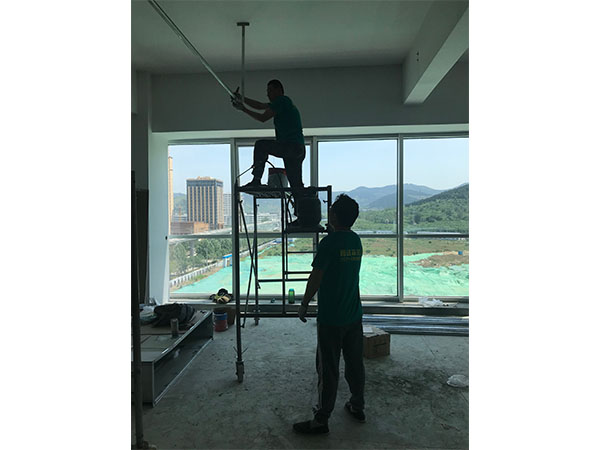 新工裝到了，受到裝修工人一致好評(píng)